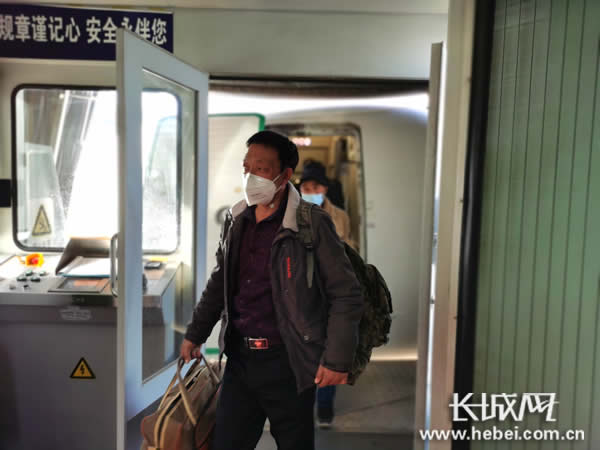 河北出入规定新解读，门内温情与远方期待